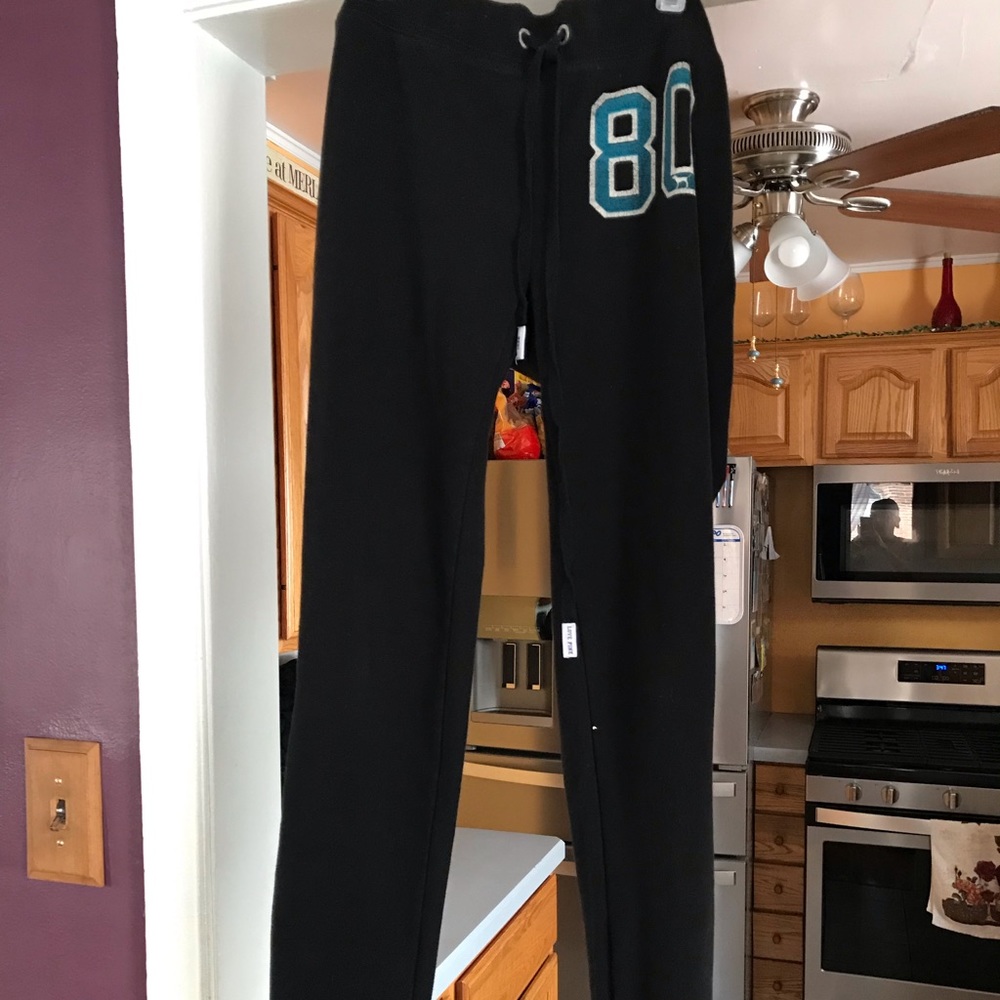Victoria Secret Pink Sweatpants Size Med.